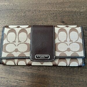 Coach Wallet, new with tags